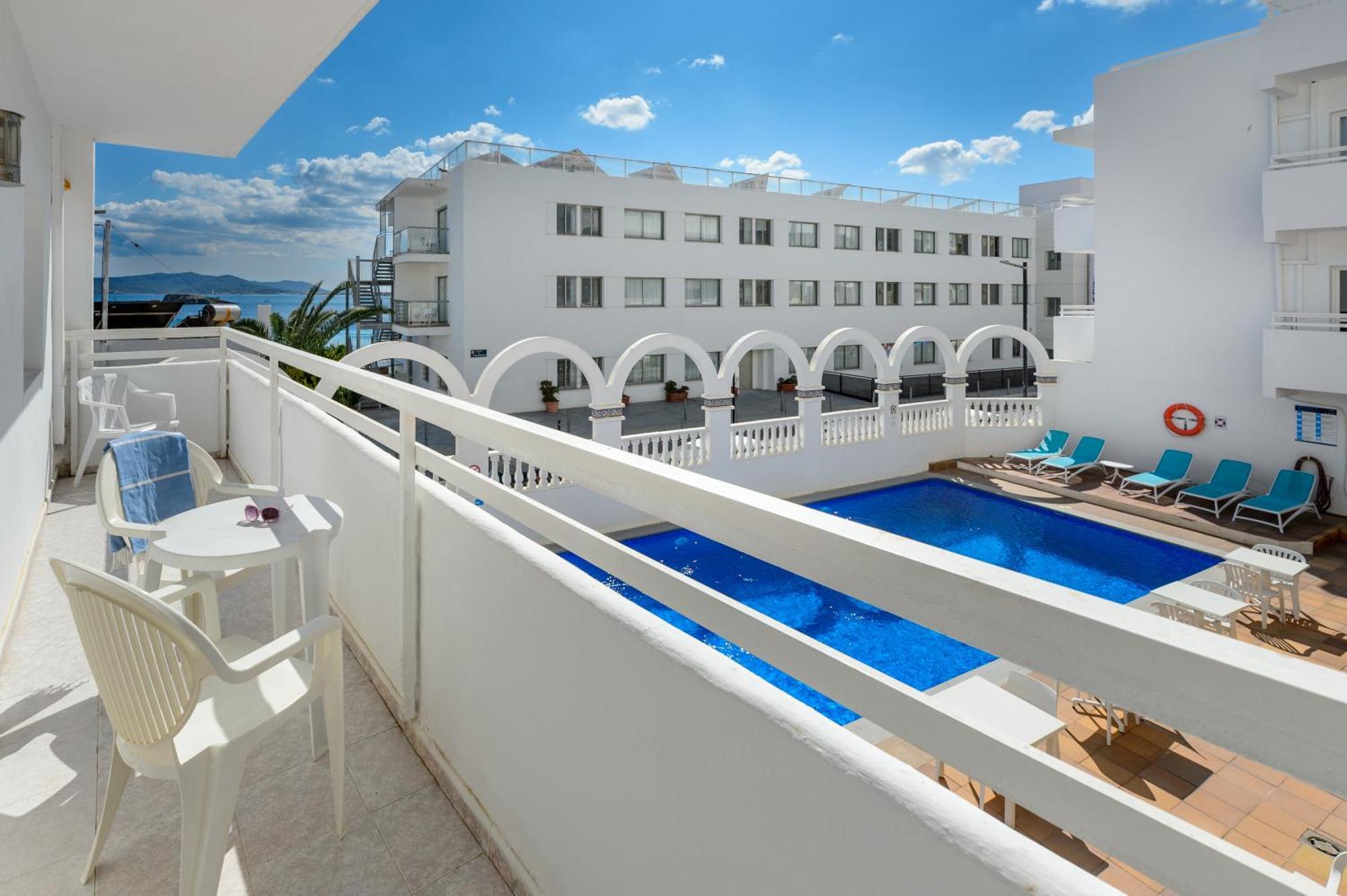 Hotel Apartamentos Vibra Lux Mar Ibiza Exteriér fotografie